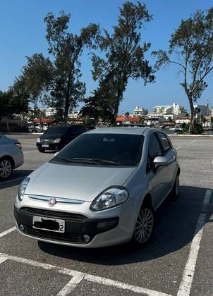 FIAT PUNTO 1.4 ATTRACTIVE 8V FLEX 4P MANUAL